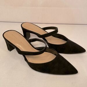 Kelly & Katie Black Pointed Toe Slingback Heels